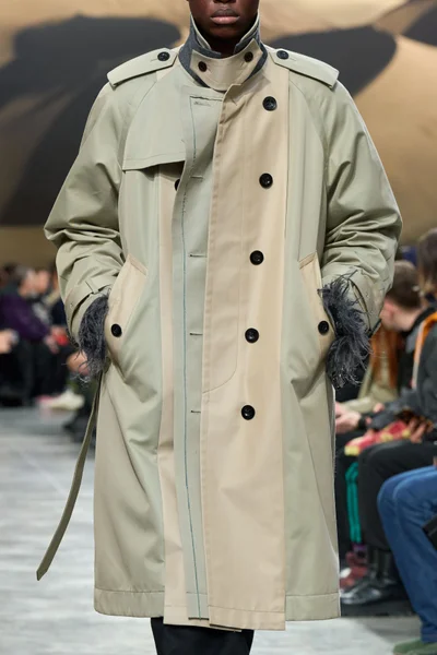 Look 203